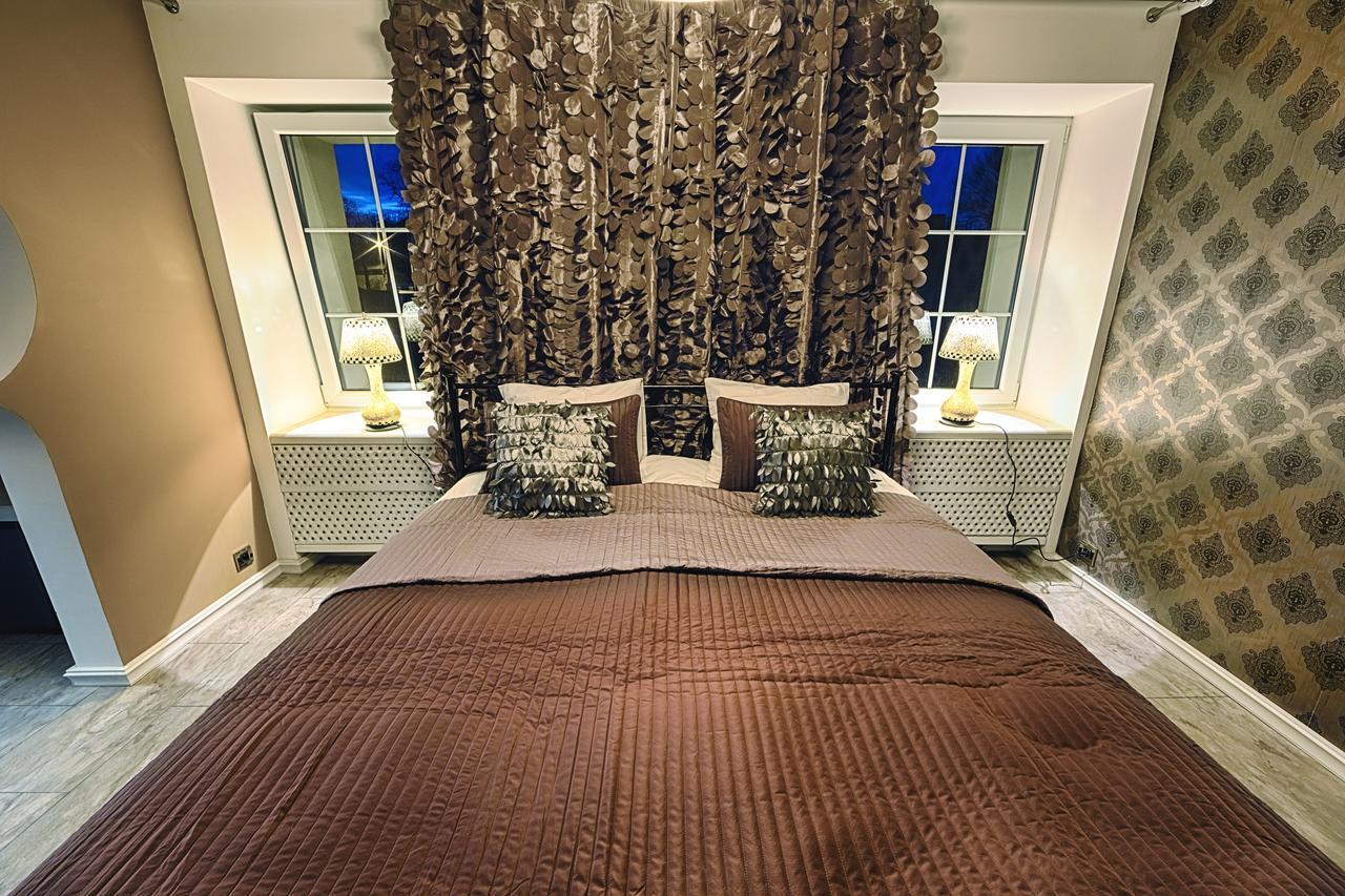 Chateau Nightingales Hostoun ภายนอก รูปภาพ